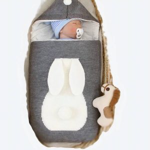 Sac de couchage tricoté pour bébé