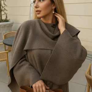 Cape Écharpe Élégante Femme – Manteau Asymétrique Oversize en Maille