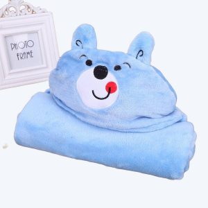 Couverture à capuche pour nouveau-né