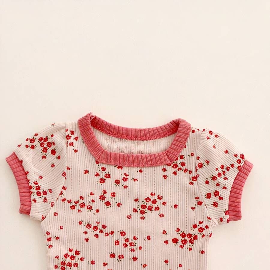 Pyjama à fleurs en 2 pièces pour bébé – Image 4