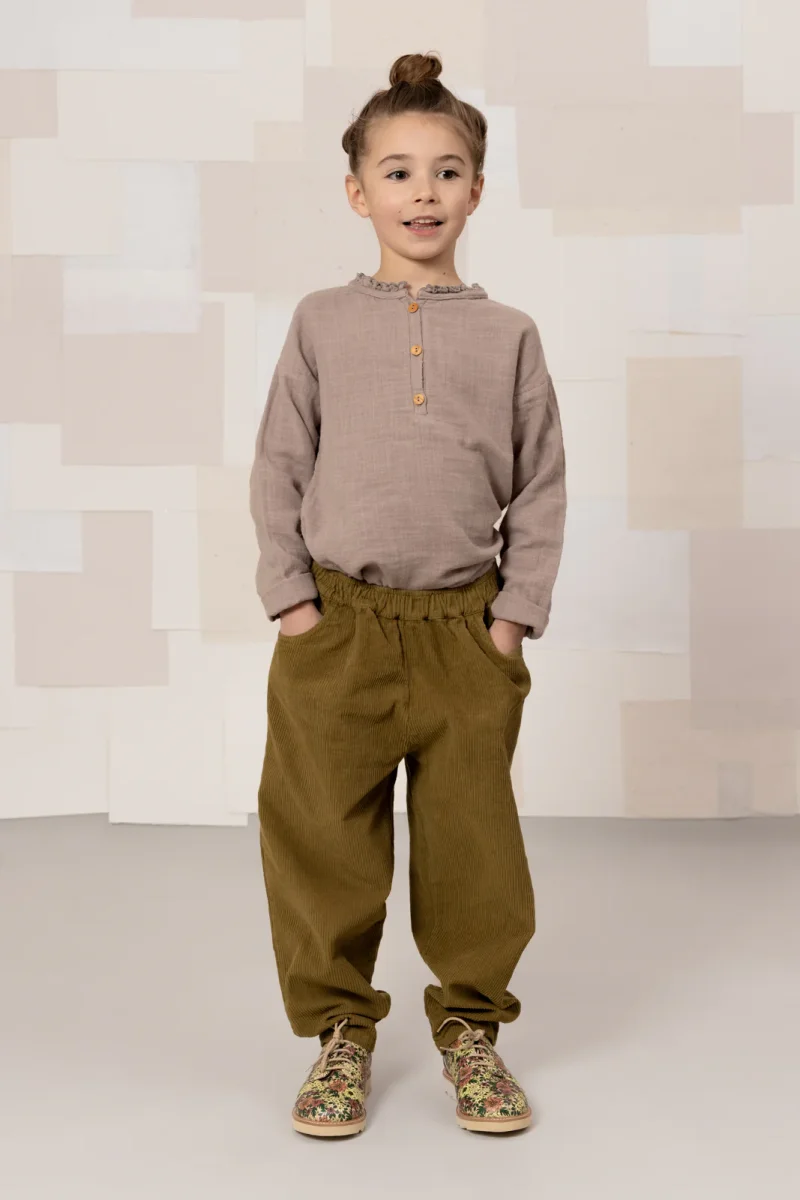 Pantalon Carrot Corderoy Vert nutria – Image 4