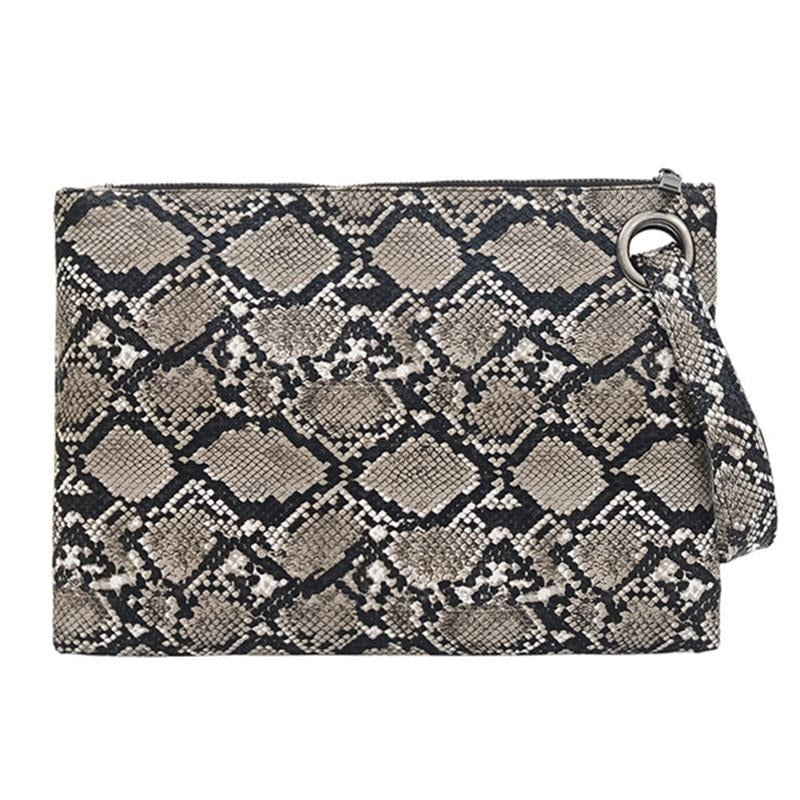 Sac Pochette en Motif Peau de Serpent