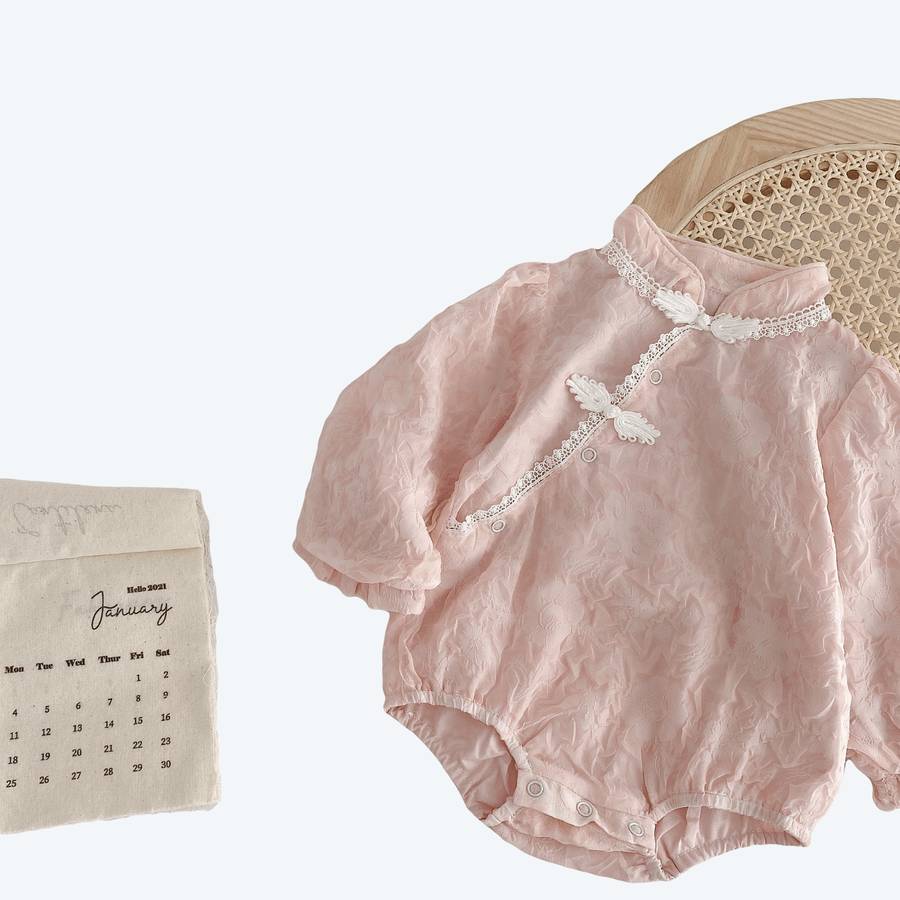 Tenue style kimono rose fleuri à manches longues pour bébé – Image 2