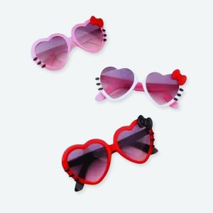 Lunettes de soleil en forme de cœur pour enfants