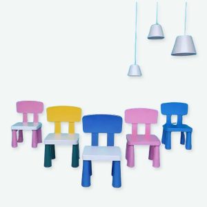 Petit tabouret de jeu pour enfant