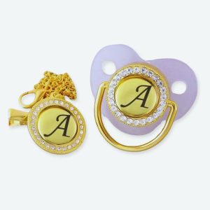 Tétine en silicone avec initiales pour bébé