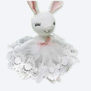 Doudou en forme de lapin pour bébé