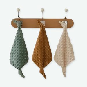 Doudou simple et doux pour bébé