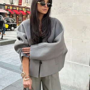 Veste Courte Femme en Mélange de Laine – Col V à Boutonnage Simple Décontractée