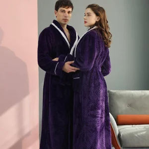 Peignoir Chaud en Molleton Épais Confort Unisexe – Robe de Chambre Douce et Moelleuse avec Ceinture et Poches, Pyjama d’Hiver pour Hommes et Femmes